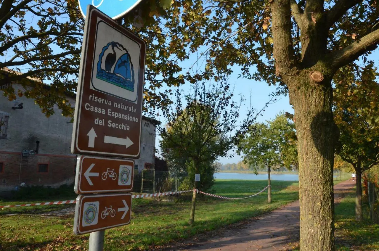 La Casetta Campogalliano Bed & Breakfast
